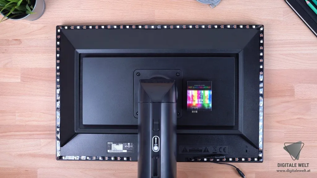 Insanelight PC – LED Streifen anbringen