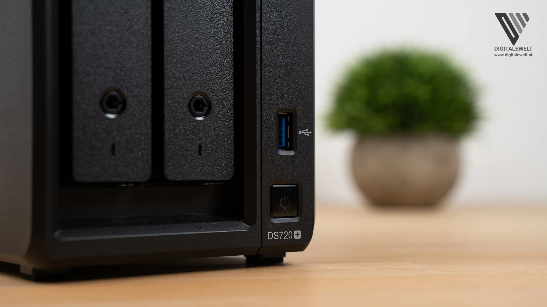 DS720+ USB-Port vorne