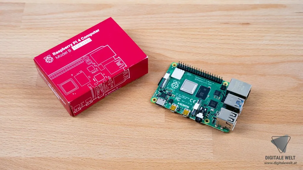 Raspberry Pi 4: Raspbian Buster installieren und einrichten